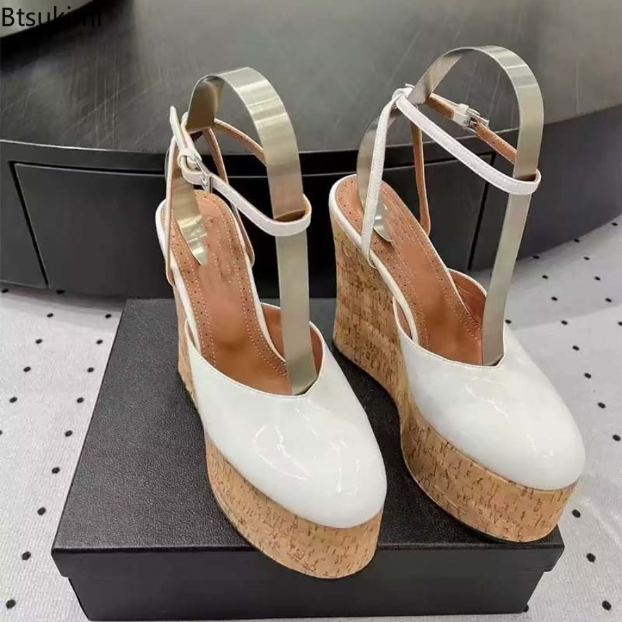 Kadın Rugan Kama Sandalet Ayak - Cork Wedge Sandal incelemesi ve fiyatı